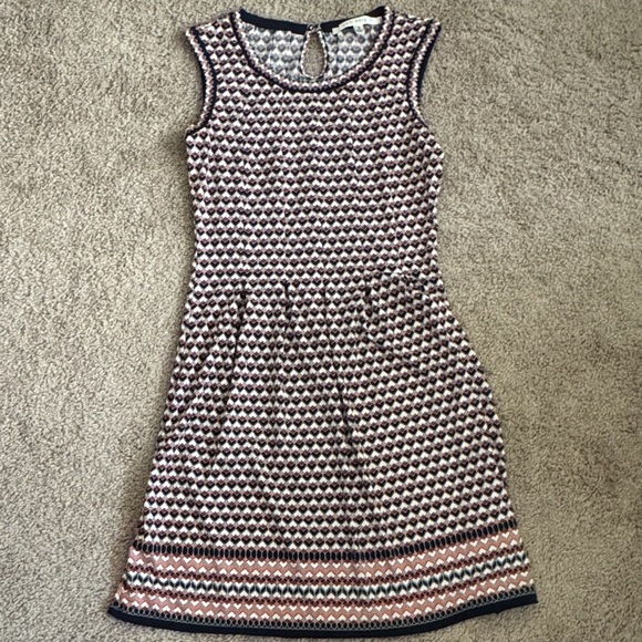 Max Studio Dresses & Skirts - Max Studio Geometric Pattern Dress - Red, White, and Blue